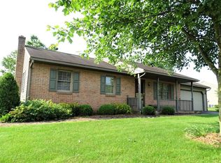 85 Millstone Dr, Denver, PA 17517