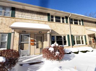 4851 N Santa Monica Blvd #4851, Whitefish Bay, WI 53217