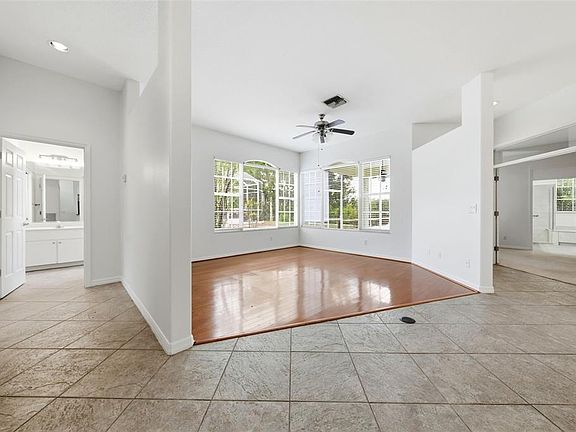 5th image of 6144 Topsail Rd