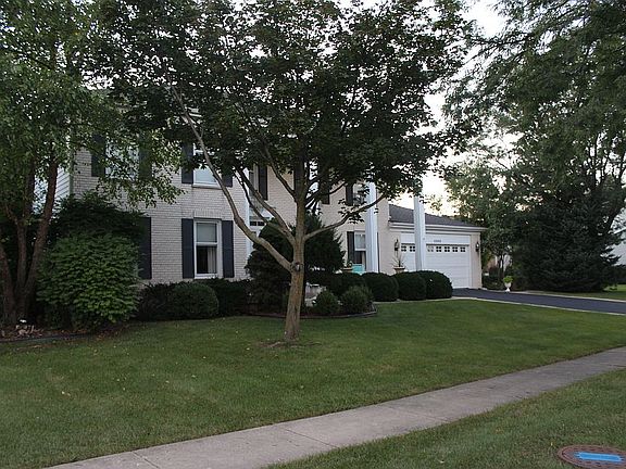 2nd image of 4900 Thornbark Dr