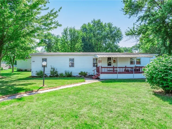 100 Raleigh Dr, Elyria, OH 44035