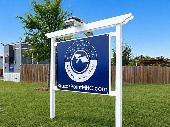 2nd image of 637 Brazos Point Dr #121