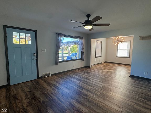 4th image of 2974 N Moreland Ave
