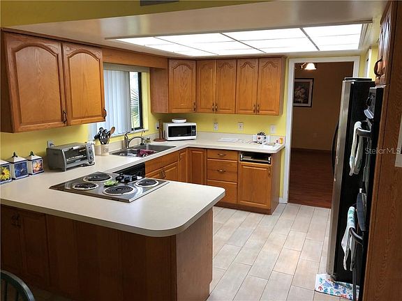 4th image of 1501 Texas Ct