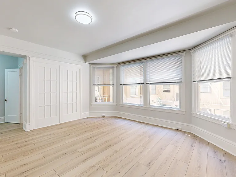 507 Taylor St #208 — Photo 4