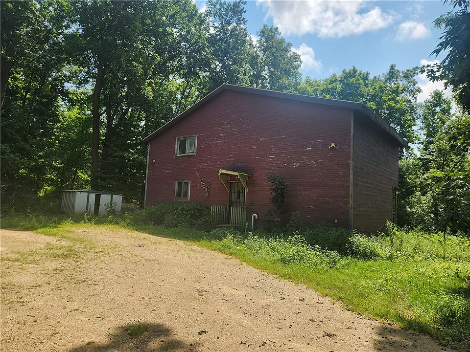 1st image of N8890 200th Street