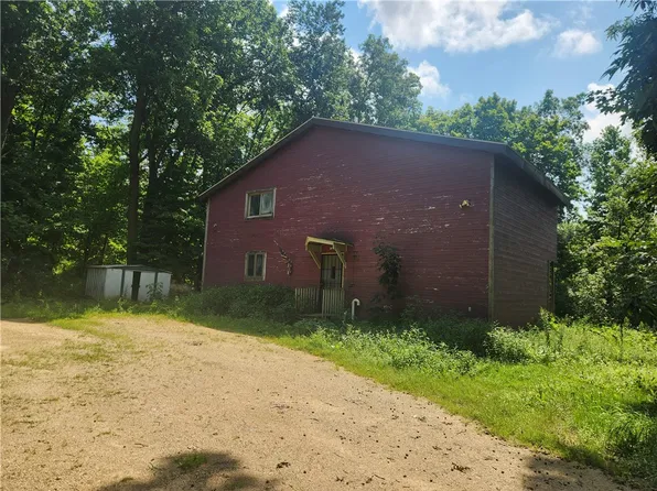N8890 200th Street, Spring Valley, WI 54767