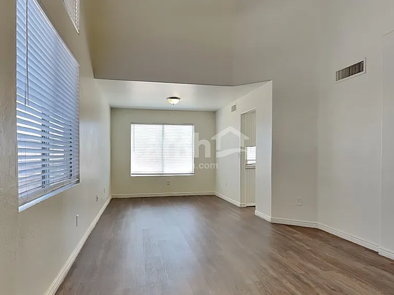 7519 E Naranja Ave — Photo 6