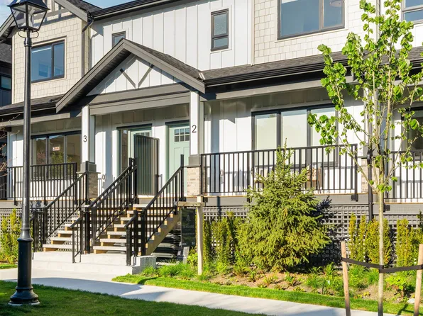 6828 208a St #5, Langley, BC V2Y 0M3