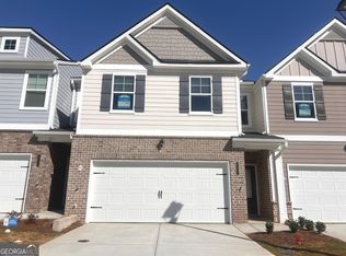 6350 Warbler Ct, Morrow, GA 30260