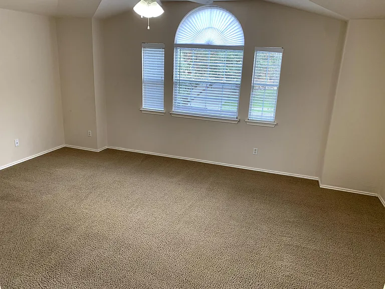 10705 Beard Ave — Photo 15
