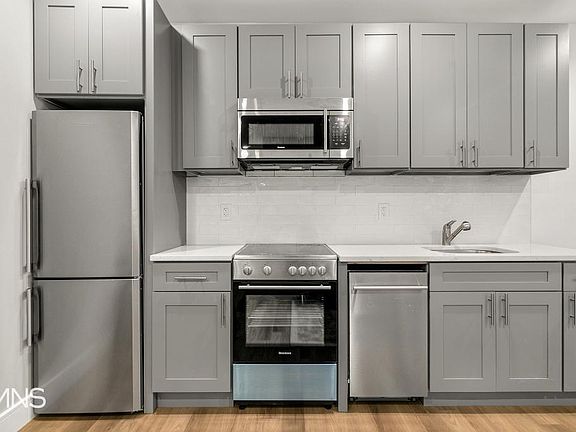 4th image of 5001 10th Ave APT 1B