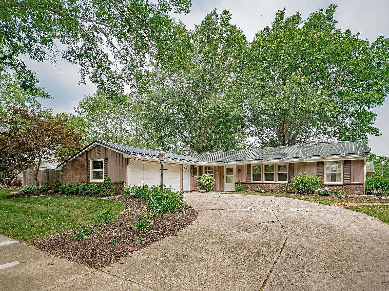 6529 Mapledowns Dr, Fort Wayne, IN 46835 Zillow