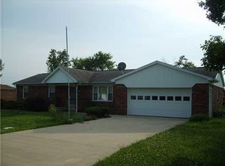 452 N Dellasburg Rd, Columbus, IN 47203