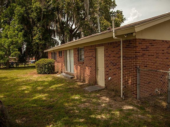 4th image of 1316 Sidney Ave