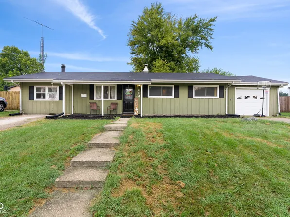 604 Center Dr, Frankfort, IN 46041