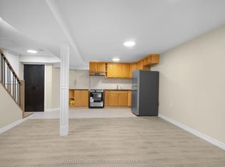 6120 Clover Ridge Cres #Basement, Mississauga, ON L5N 7B2