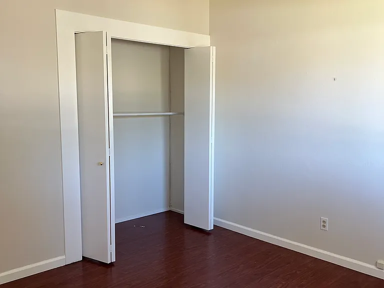 400 E Cherry Ave — Photo 21