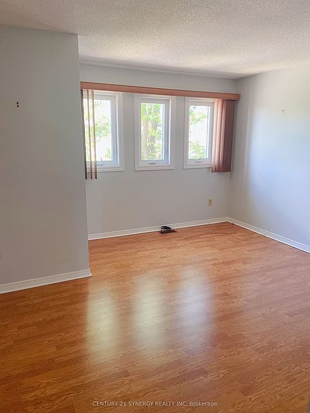 Ottawa House for rent - 3 Bedrooms — photo 16