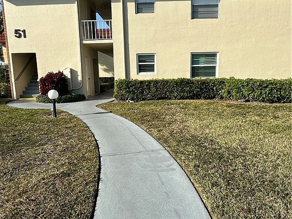 2nd image of 51 Woodland Dr APT 102