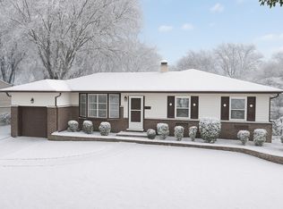 243 N Richards Dr, Palatine, IL 60074