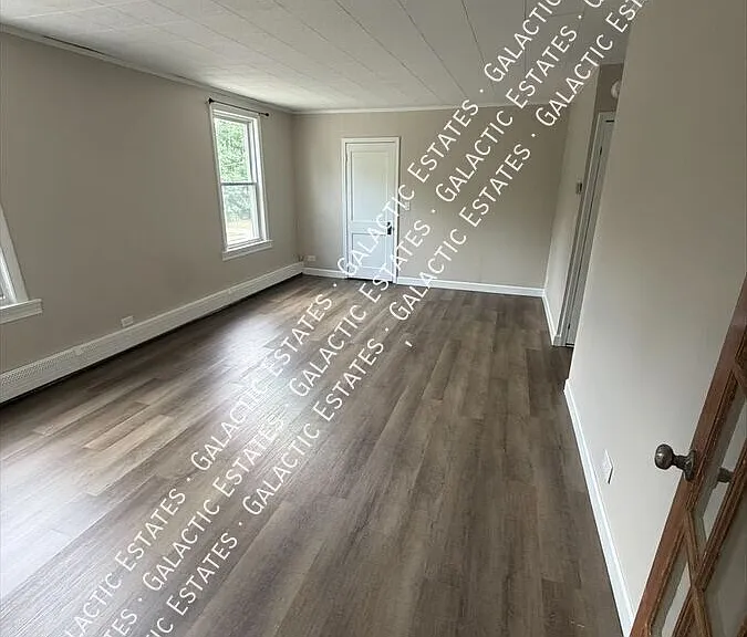 389 Boynton St #2 — Photo 17