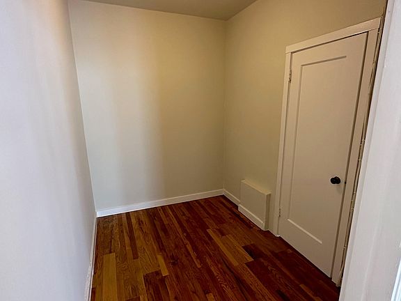 3rd image of 1090 Eddy St APT 204