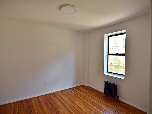 5th image of 47-17 39th St #A2