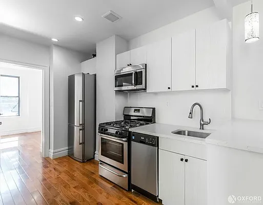 Rented by Oxford Property Group | media 16