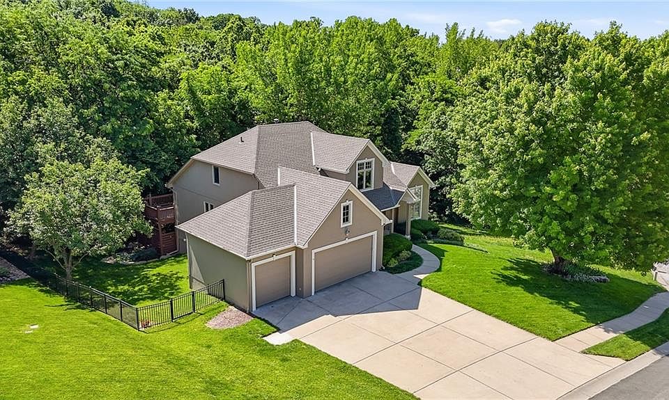 1st image of 10209 River Hills Ct