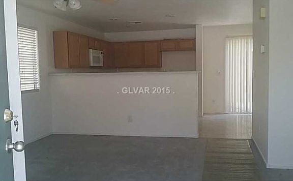 2nd image of 2482 El Valle St