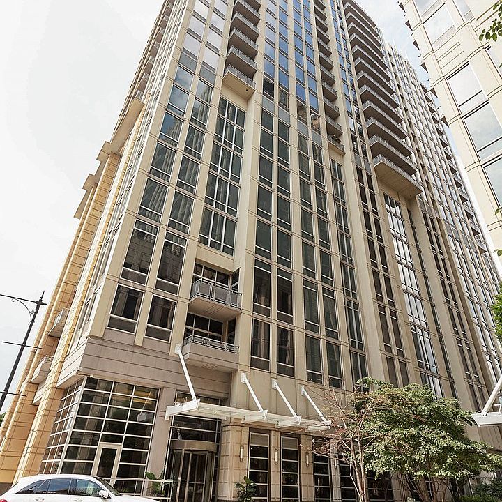 1st image of 700 N Larrabee St APT 1104