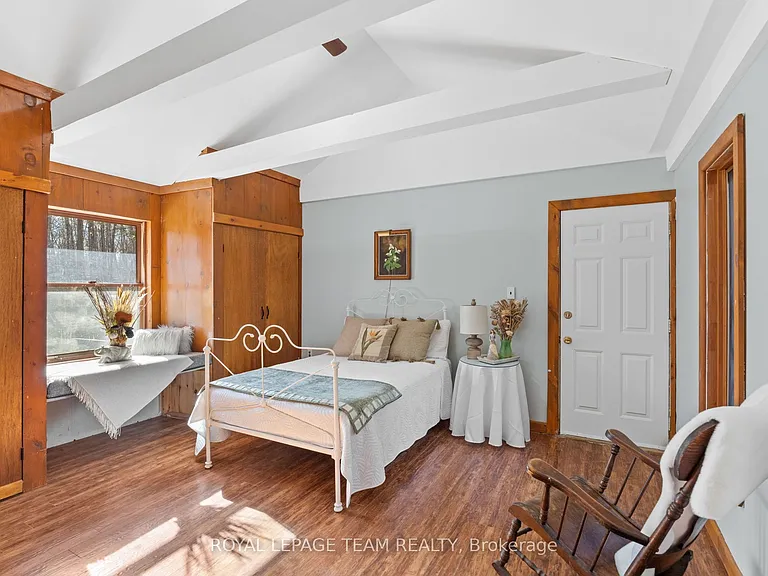 4265 Roger Stevens Dr — Photo 12