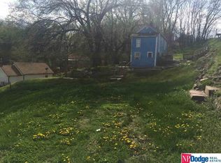 5403 S 18th St, Omaha, NE 68107