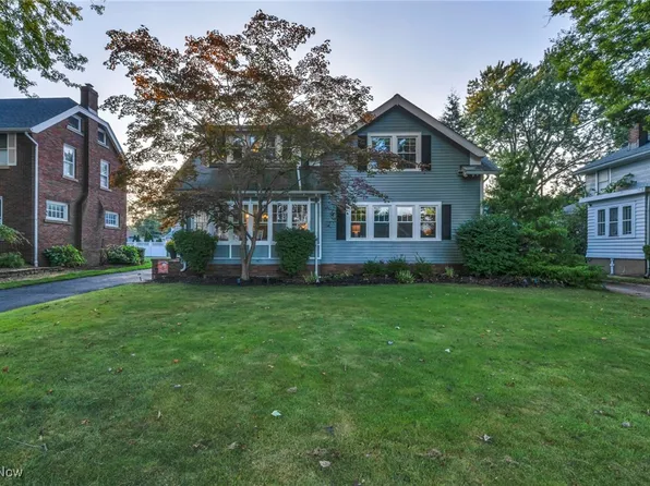 4570 W 228th St, Fairview Park, OH 44126