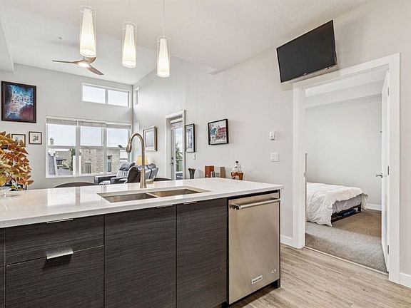 4th image of 95 W Burma Star Rd SW #1402