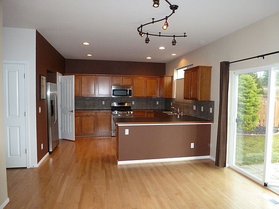 2nd image of 2231 88th Dr NE