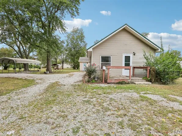 315 S Clinton St, Litchfield, IL 62056