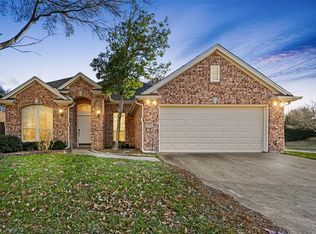 1700 Bradford Ct, Corinth, TX 76210