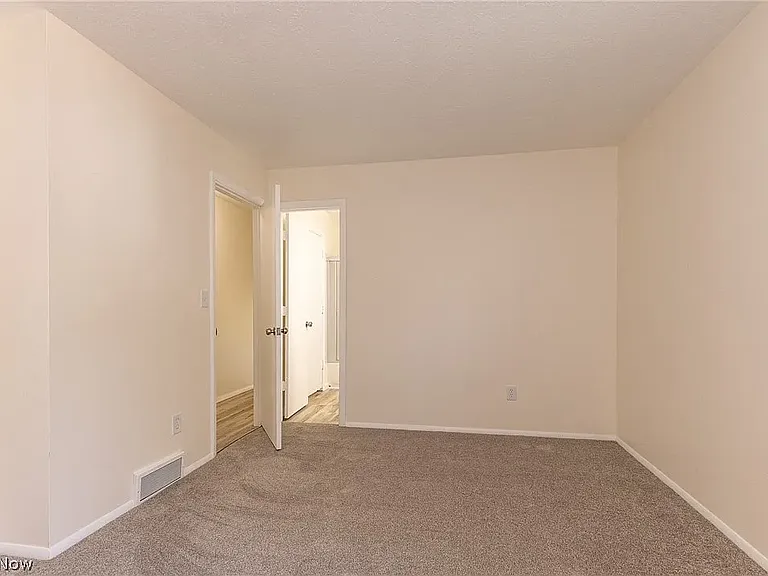 5258 Main Ave — Photo 24