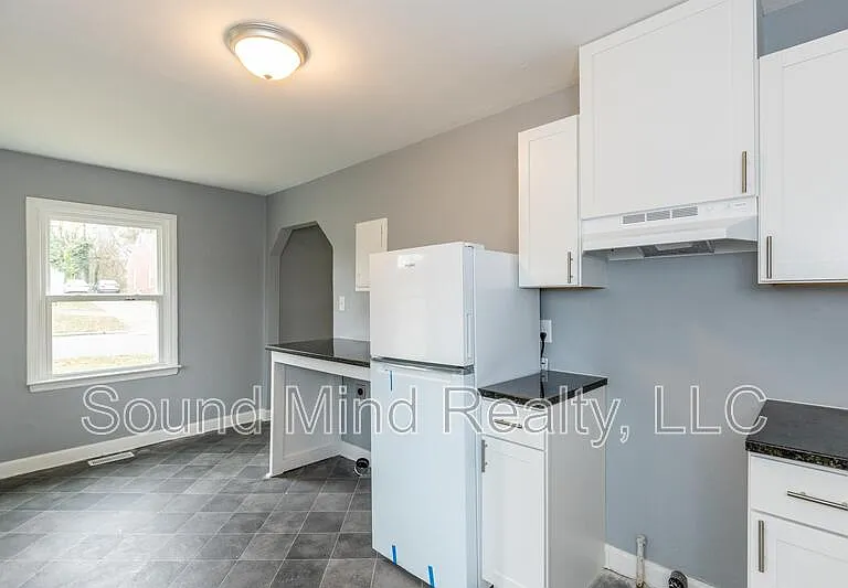 1729 Dallas St — Photo 14