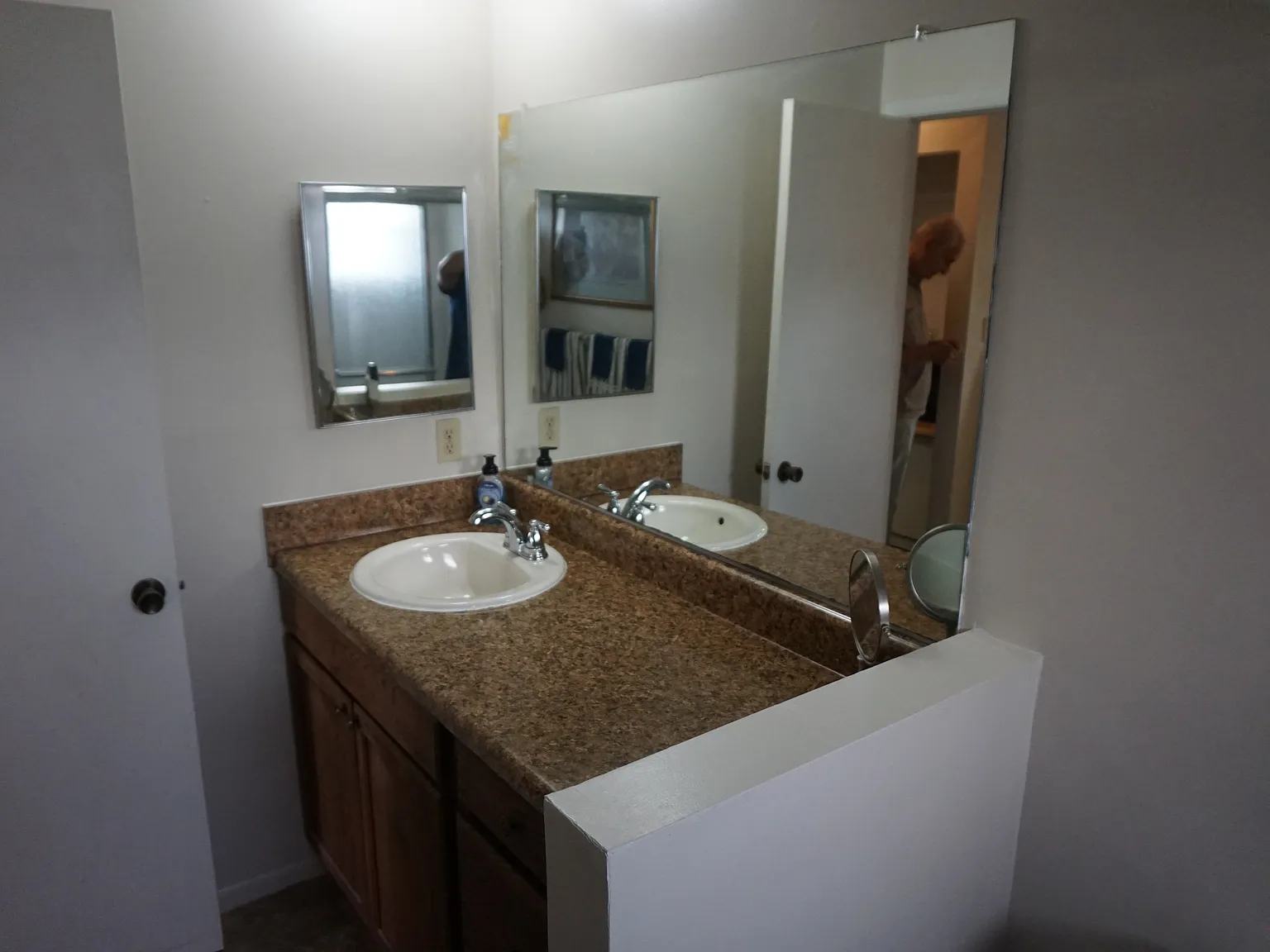 1 bed, 2289 sqft, $975 — Photo 4