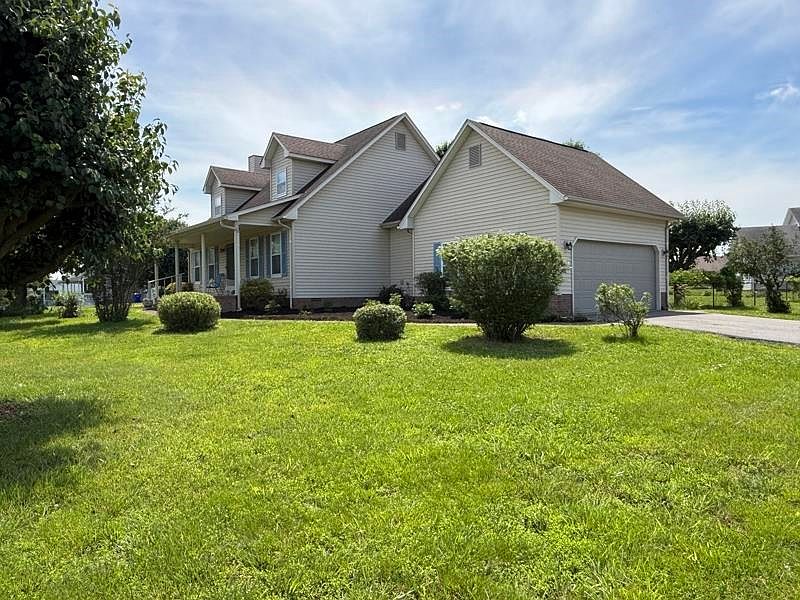 1st image of 2330 Butterwood Way