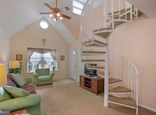 24 Fox Ln, Logan Township, NJ 08085