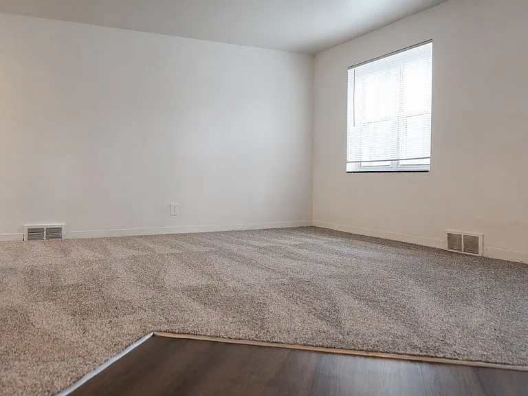 112 Hilands Pl — Photo 12