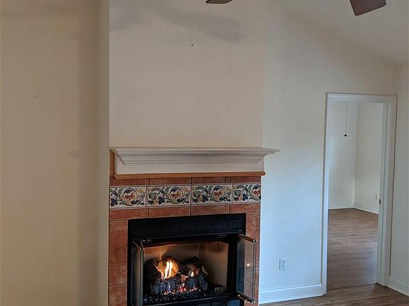 3rd image of 6725 NW 160th St