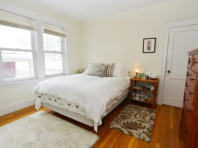89 Rockview St #3 — Photo 10