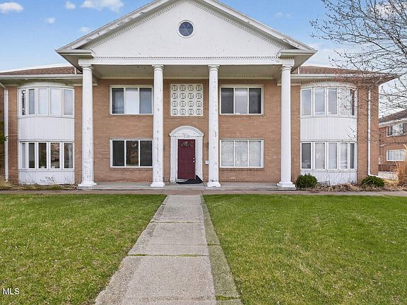 2nd image of 2130 Richards Rd APT 2