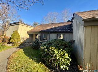 238 Heritage Vlg #A, Southbury, CT 06488
