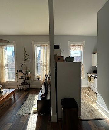 3rd image of 600 Washington St #2-4